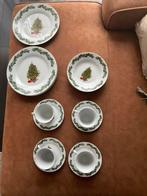 KERST SERVIES COMPLEET VOOR 4 PERSONEN / ZIE INFO \, Ophalen