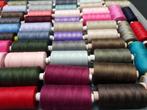 Nu deze 70 X grote klossen garen o.a Gutermann Alterfils enz, Ophalen of Verzenden, Nieuw, Garen of Naald(en)