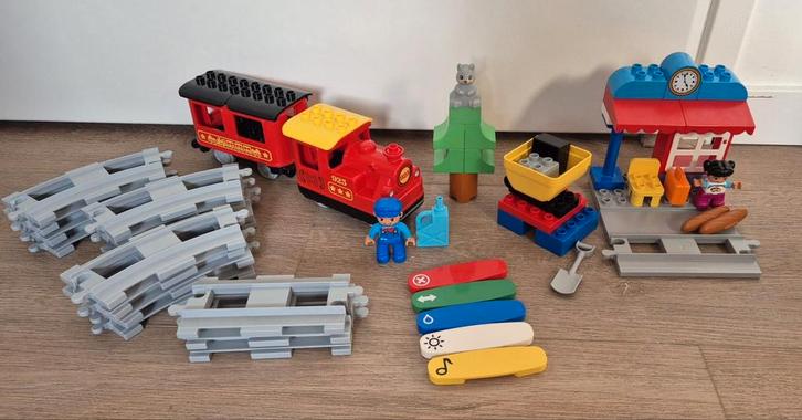 Lego Duplo Stoom+ Goederentrein + heel veel uitbreidingen!!, Kinderen en Baby's, Speelgoed | Duplo en Lego, Zo goed als nieuw
