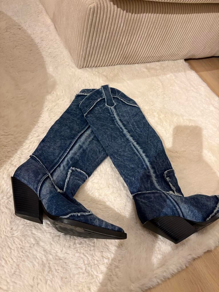 Zara Cowboylaarzen Maat 39 - Zo goed als nieuw!, Kleding | Dames, Schoenen, Ophalen of Verzenden, Zo goed als nieuw, Blauw, Lage of Enkellaarzen