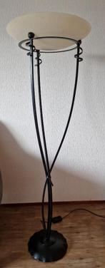 schemerlamp staand en 2 hangend, Huis en Inrichting, Lampen | Tafellampen, Ophalen, Zo goed als nieuw, Industrieel - tijdloos
