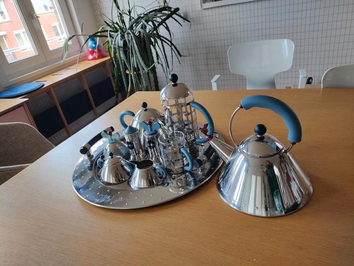 10 delig Alessi koffie theeservies Michael Graves, Antiek en Kunst, Kunst | Designobjecten, Ophalen of Verzenden