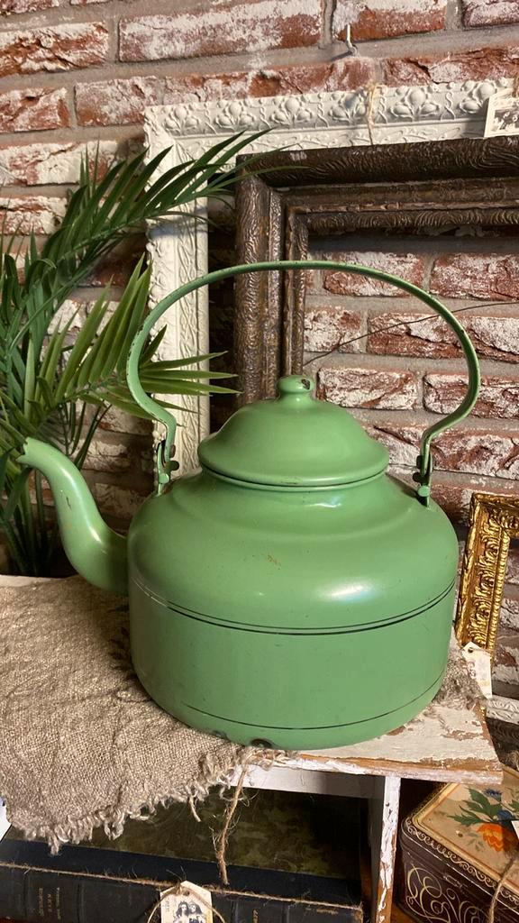 Grote groene emaille ketel / oude brocante theepot, Antiek en Kunst, Curiosa en Brocante, Ophalen of Verzenden