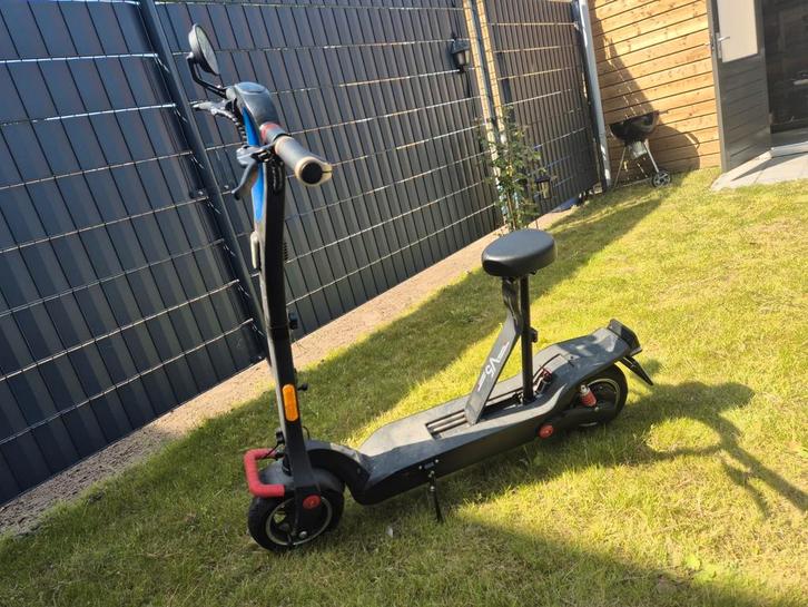 Veeley v5, Fietsen en Brommers, Steps, Zo goed als nieuw, Elektrische step (E-scooter), Ophalen