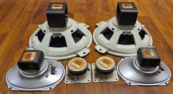 ISOPHON 3 DELIGE LUIDSPREKER SET. beschikbaar voor biedingen