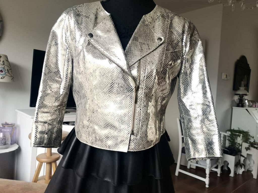 Kort apart leren jasje maat 40 erg. Soort slangenprint., Kleding | Dames, Ophalen of Verzenden, Gedragen, Maat 38/40 (M)