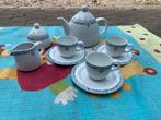 Theeservies theepot suikerpot melkkan 3 kop en schotel, Huis en Inrichting, Keuken | Servies, Ophalen of Verzenden, Zo goed als nieuw