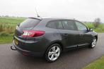 Renault Mégane 1.5 Dci 110pk Euro 6 BOSE 6 Bak Leer Navigat, Stationwagon, Zilver of Grijs, 1461 cc, Handgeschakeld