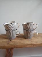 Mooie mokken van IB Laursen, Huis en Inrichting, Keuken | Servies, Ophalen of Verzenden, Zo goed als nieuw, Overige stijlen, Kop(pen) en/of Schotel(s)