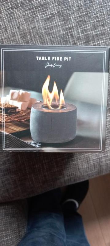 JENS LIVING TAFEL VUUR POT/KORF LICHTGRIJS/BEIGE NIEUW!! beschikbaar voor biedingen