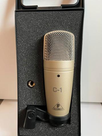 Behringer C-1 condensatormicrofoon met case beschikbaar voor biedingen