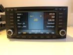 ORIGINEEL VW MFD2 RADIO TRANSPORTER T5 TOUAREG MULTIVAN RS2, Ophalen of Verzenden, Gebruikt