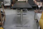 Sterke handige tafel klaptafel metaal zwart melamine 140x70, Huis en Inrichting, Stoelen, Ophalen, Zwart, Zo goed als nieuw, Eén