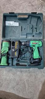 Hitachi accu boor met kapotte accu, Doe-het-zelf en Verbouw, Gereedschap | Boormachines, Gebruikt, Variabele snelheid, Ophalen of Verzenden