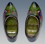 Arnhemsche Faience 2 klompjes (Nr.: 360), Ophalen of Verzenden