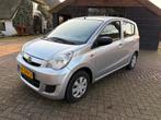 Daihatsu Cuore 1.0 5Deurs 2008 stuurbekrachtiging, Auto's, Daihatsu, Voorwielaandrijving, Stof, 600 kg, Zwart