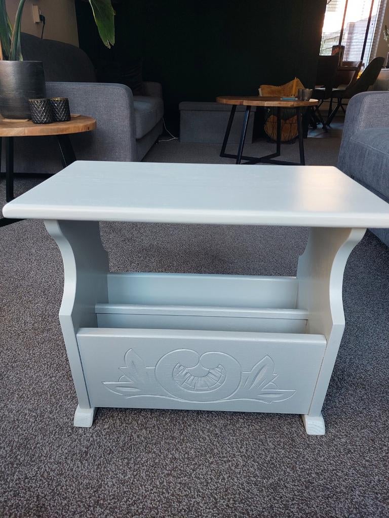 Vintage Houten Tijdschriftenrek / Bijzettafel, Huis en Inrichting, Tafels | Bijzettafels, 45 tot 60 cm, Gebruikt, Vintage, Rechthoekig