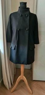 VICOLO ZWART MANTELTJE MT 36/38, VICOLO, Verzenden, Zwart, Zo goed als nieuw