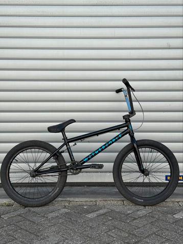 BMX WeThePeople CRS 20.25 met remmen 20 inch fiets pegs mtb beschikbaar voor biedingen