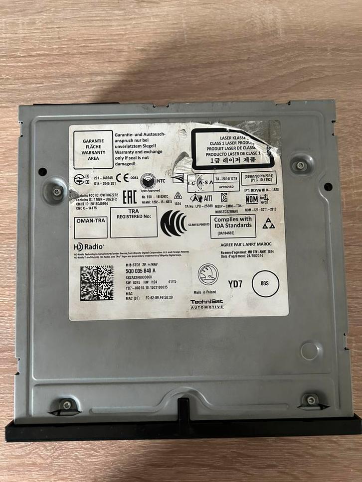 Te Koop MIB2 Head Unit Skoda Volkswagen, Auto diversen, Autonavigatie, Zo goed als nieuw, Ophalen of Verzenden
