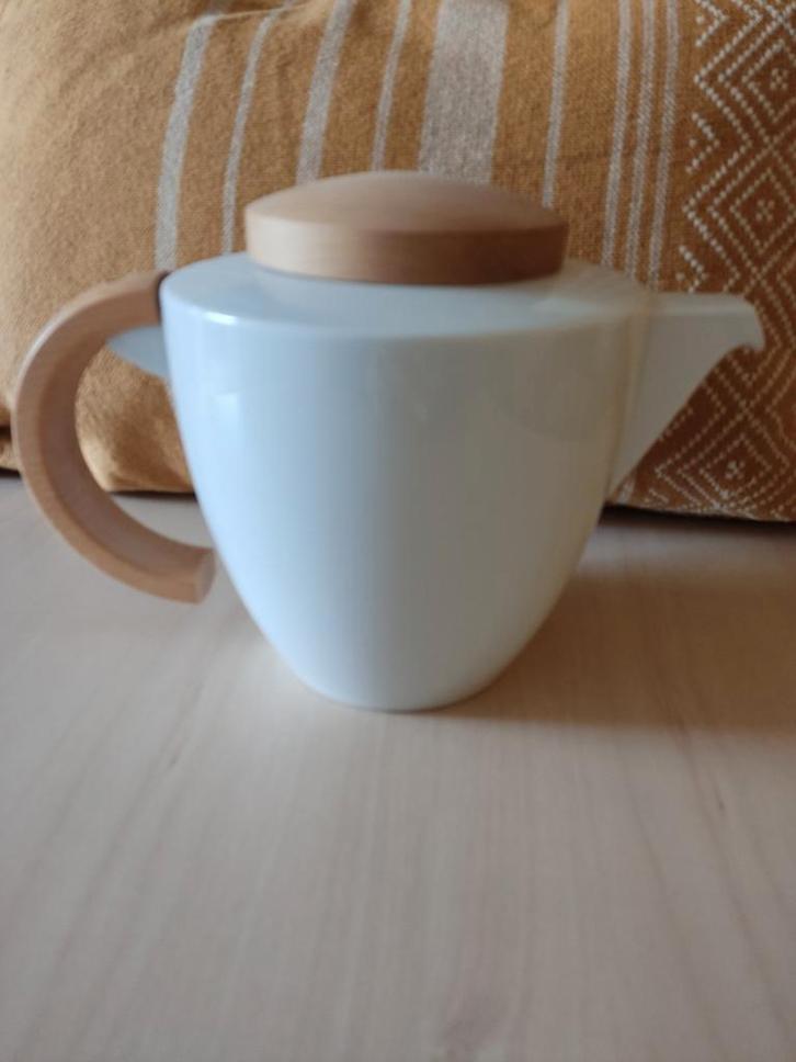 Thomas Vario wit porseleinen theepot met beukenhout, Huis en Inrichting, Keuken | Servies, Zo goed als nieuw, Overige typen, Overige stijlen