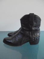 GRATIS VERZENDEN | SENDRA Boho zwarte laarzen 39, Kleding | Dames, Schoenen, Sendra, Verzenden, Zwart, Lage of Enkellaarzen