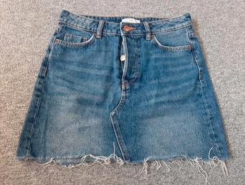 Denim mini/midi rok beschikbaar voor biedingen