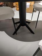 SUPER MODERNE EETTAFEL MET KLEIN FOUTJE VOOR SPOTPRIJS, Ophalen, MODERN, 100 tot 150 cm, Nieuw