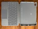 LOGITECH FOLIO TOUCH IPAD AIR 4TH GEN, Computers en Software, Tablet-hoezen, Ophalen, Logitech, 11 inch, Bescherming voor- en achterkant