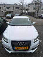 Audi A3 1.2TFSI 77KW SB 2013 Wit, Auto's, Voorwielaandrijving, Zwart, 4 cilinders, Wit
