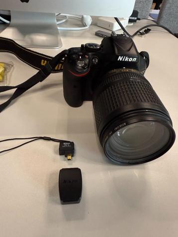 Nikon D5200 - camera set inclusief toebehoren beschikbaar voor biedingen