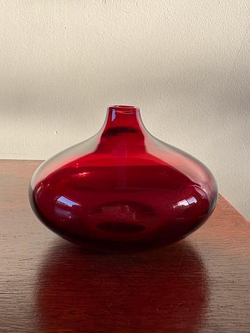 Vintage IKEA Salong Vaas - Robijnrood beschikbaar voor biedingen