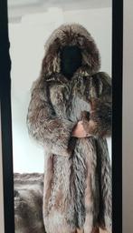 Zilvervos bontjas met bont gevoerde capuchon, Kleding | Dames, Jassen | Winter, Ophalen of Verzenden, Zo goed als nieuw, Maat 38/40 (M)