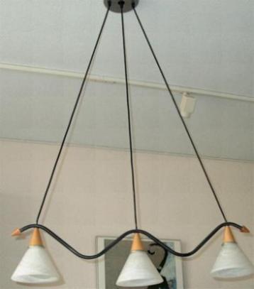 Hanglamp voor boven eetkamer tafel beschikbaar voor biedingen