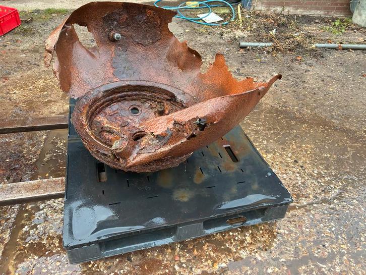 Zeemijn scherf WOII/WOI - Uniek stuk!, Verzamelen, Militaria | Algemeen, Ophalen of Verzenden