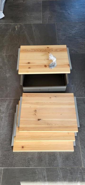 Houten IVAR systeem Ikea 4 planken 1 lade grijs