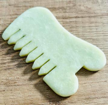 GuaSha Massage Kam van Groene Jade | 9x6cm | zie ook details beschikbaar voor biedingen