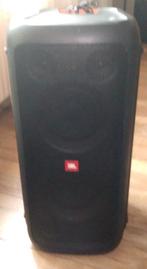 JBL PARTYBOX 300  INCL. DRAADLOZE MICROFOON, Ophalen, Zo goed als nieuw, 120 watt of meer, JBL