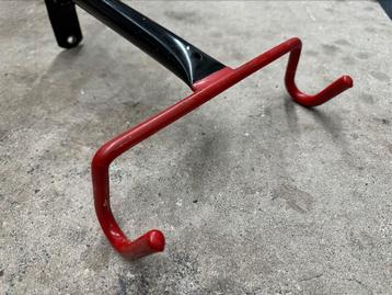 Muurbeugel voor fiets beschikbaar voor biedingen