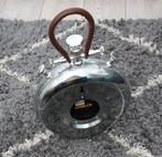 Klok in de vorm van zakhorloge, Ophalen of Verzenden, Zo goed als nieuw