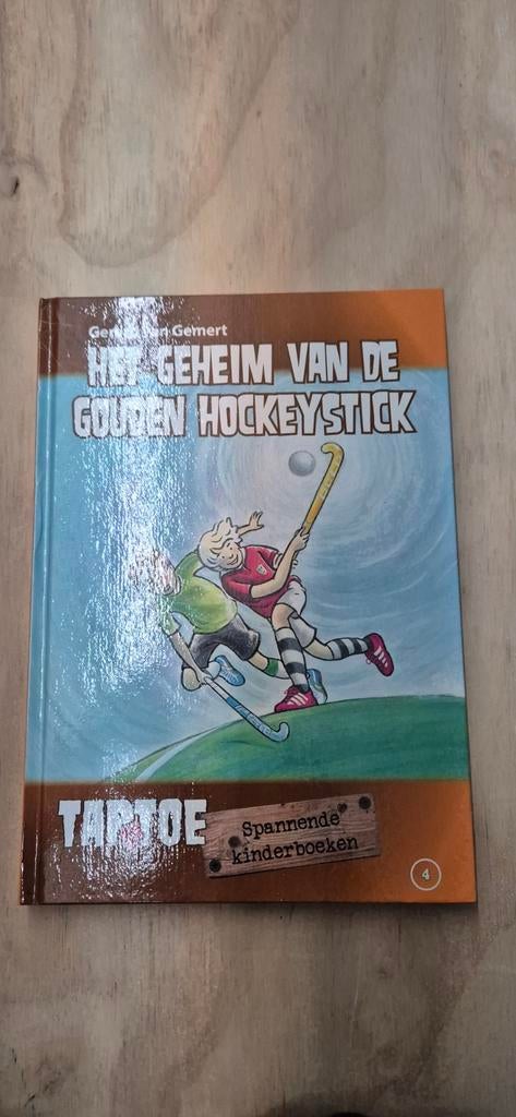 Boek, het geheim van de gouden hockeystick, Ophalen of Verzenden, Zo goed als nieuw, Non-fictie