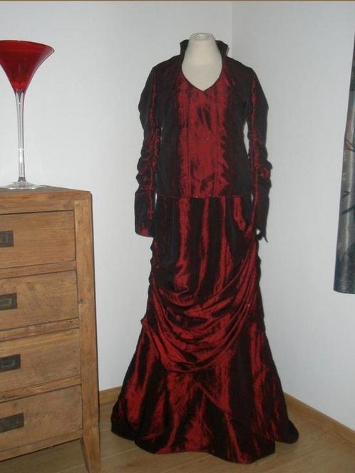 Bruidsjurk / avondjurk / galajurk bordeau rood, Kleding | Dames, Gelegenheidskleding, Zo goed als nieuw, Overige typen, Maat 38/40 (M)