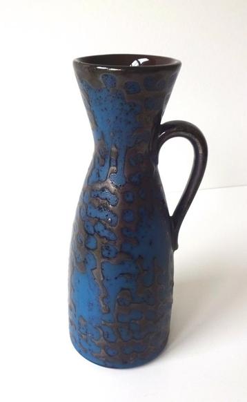 Keramiek vaas met oor blauw en metaalkleur Carstens 1855-g beschikbaar voor biedingen