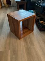 Bijzettafel kubes blok nachtkastje teak hout massief kastje, Huis en Inrichting, Tafels | Bijzettafels, Minder dan 45 cm, Minder dan 55 cm