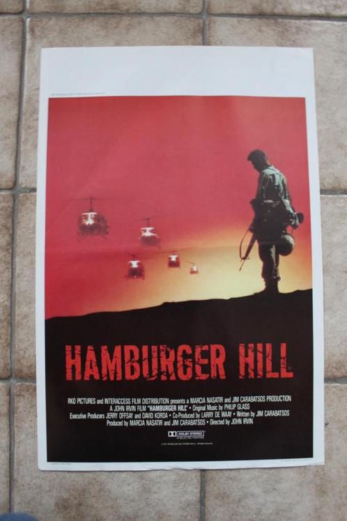 filmaffiche Hamburger Hill 1987 filmposter, Verzamelen, Posters, Zo goed als nieuw, Film en Tv, A1 t/m A3, Rechthoekig Staand