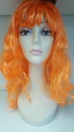 Ponny pruik met lang haar Oranje-Gratis Verzending., Verzenden, Nieuw, Feestartikel, Verjaardag