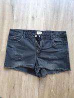 Korte broek short spijkerbroek zwart Only 30 M bijna nieuw, Only, Zwart, Ophalen of Verzenden, Zo goed als nieuw