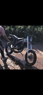 Derbi aprila USD voorvork compleet, Ophalen of Verzenden, Gebruikt, Frame