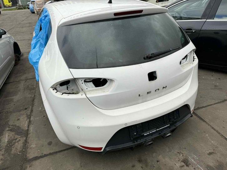 plaatwerk seat leon, Auto-onderdelen, Carrosserie en Plaatwerk, Motorkap, Seat, Voor, Gebruikt, Ophalen of Verzenden