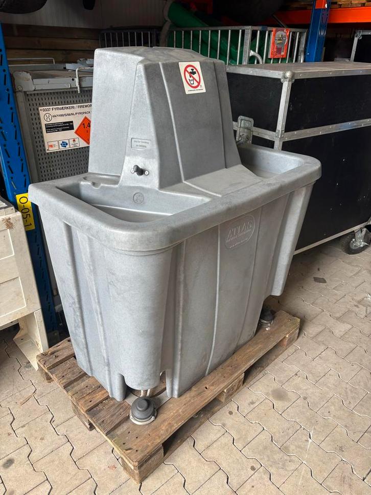 Mobiele Handenwasbak Dubbel - Standalone, Doe-het-zelf en Verbouw, Sanitair, Toilet, Ophalen
